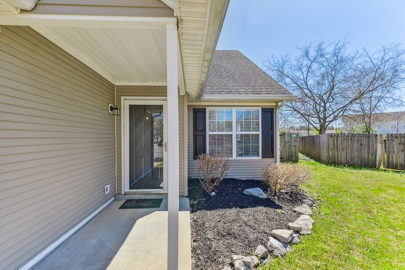 1536 Rochester Dr, Murfreesboro, TN 37130
