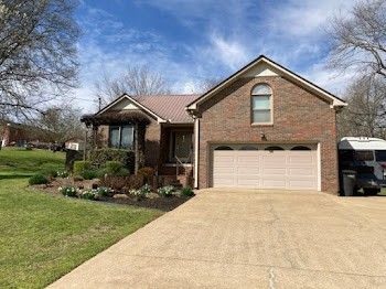 410 Porter Cir, Columbia, TN 38401