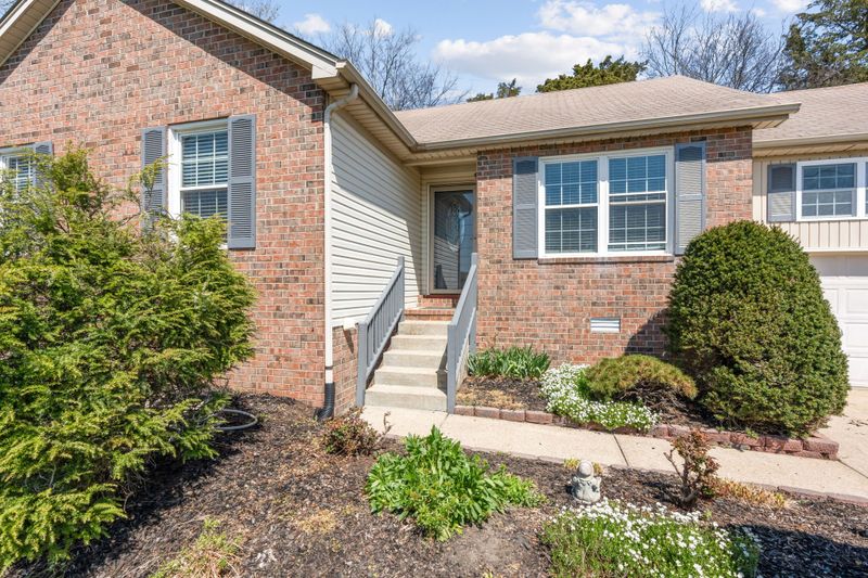 1100 Odom Ct, Smyrna, TN 37167