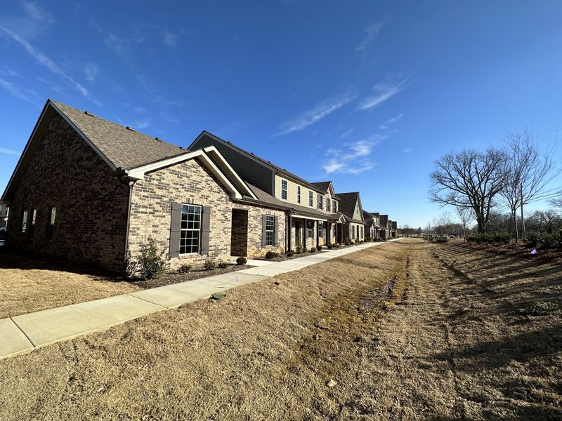 5604 Maples Retreat Dr, Murfreesboro, TN 37127