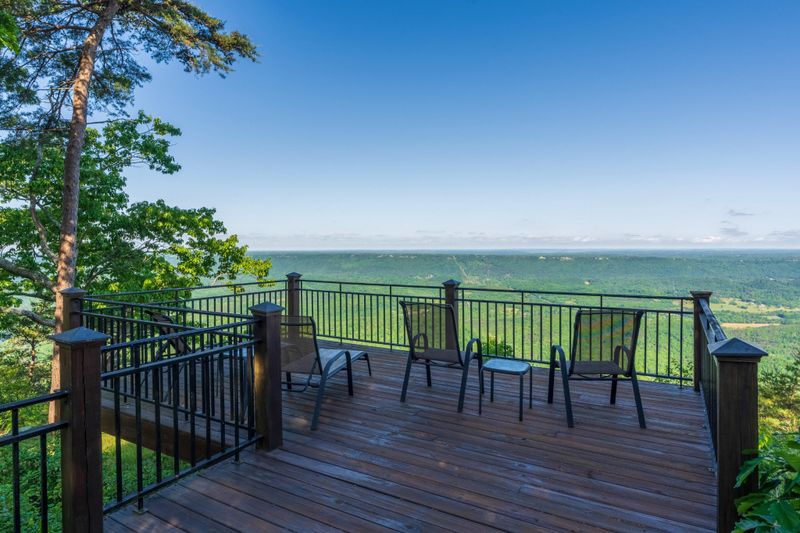 3797 Sunset Dr, Rising Fawn, GA 30738