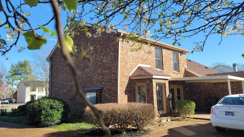 1829 Lexington Trce, Murfreesboro, TN 37130
