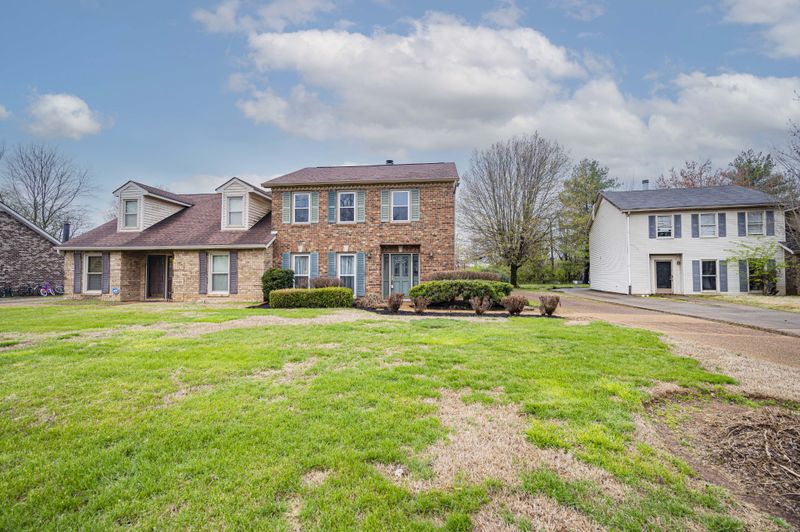 1829 Lexington Trce, Murfreesboro, TN 37130