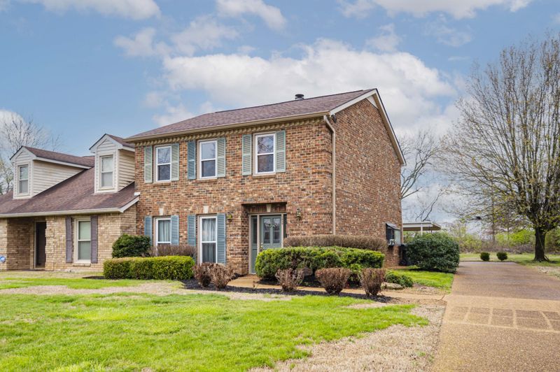 1829 Lexington Trce, Murfreesboro, TN 37130