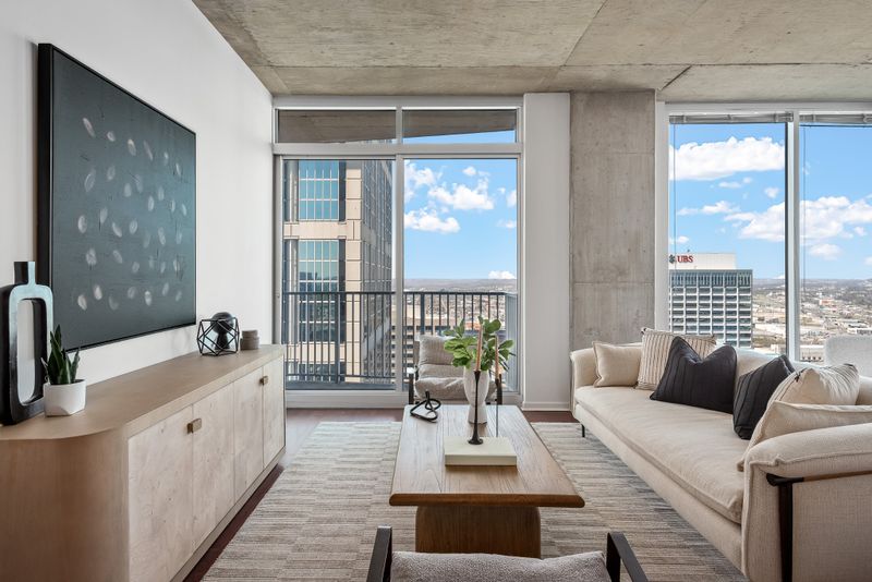 415 Church St #2801, Nashville, TN 37219