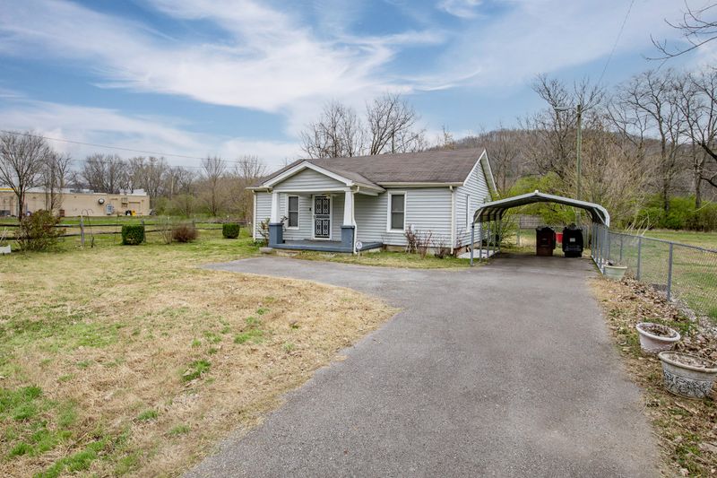 5454 Buena Vista Rd, Whites Creek, TN 37189