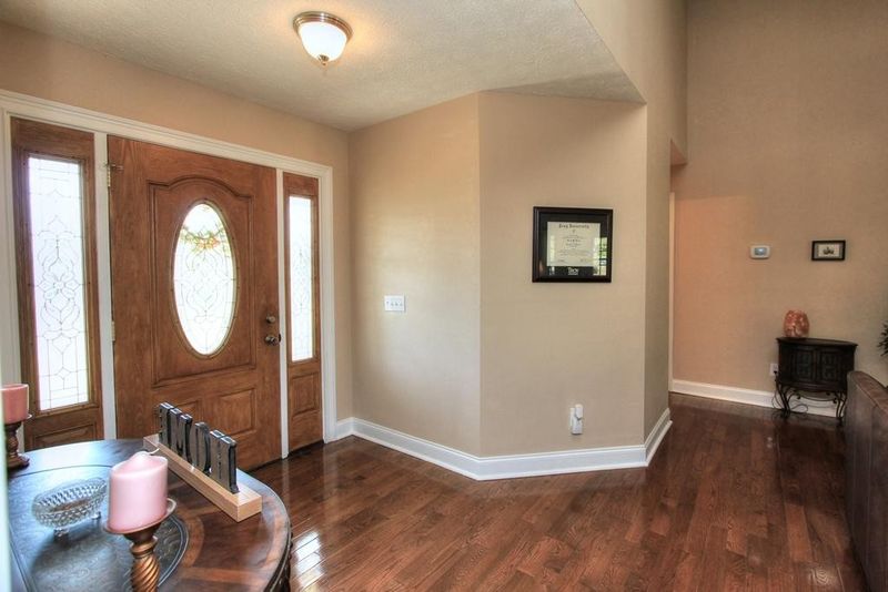 261 Haleys Cove Dr, Chickamauga, GA 30707