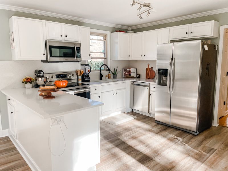 100 Veebelt Dr, Hendersonville, TN 37075