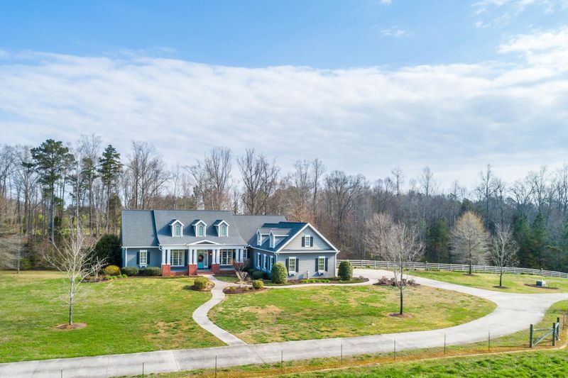 4671 Bandy Rd, Ringgold, GA 30736