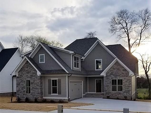 537 Quartz Dr #121, Chickamauga, GA 30707