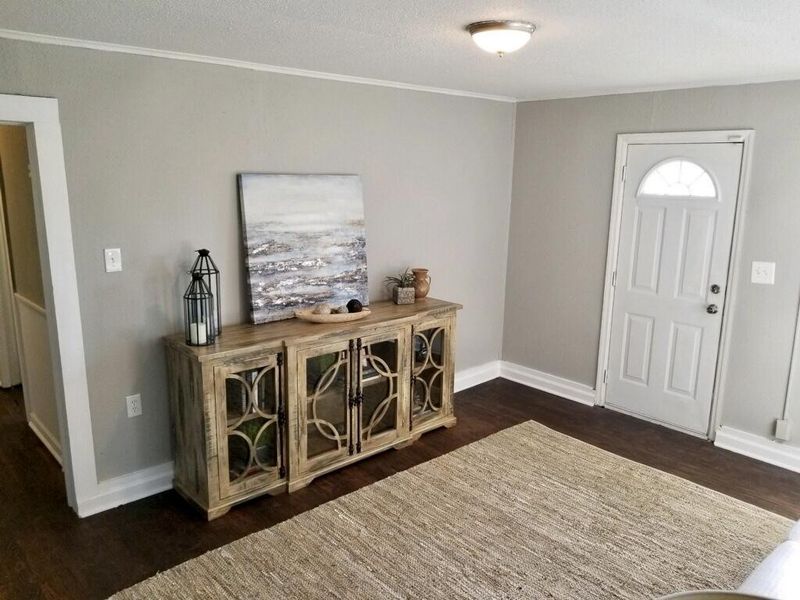 115 W Peachtree St, Rossville, GA 30741
