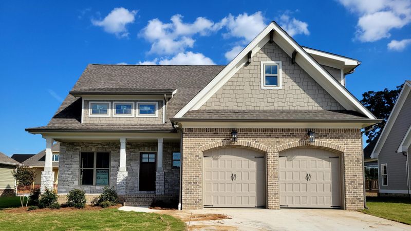 98 Fallen Leaf Dr, Chickamauga, GA 30707