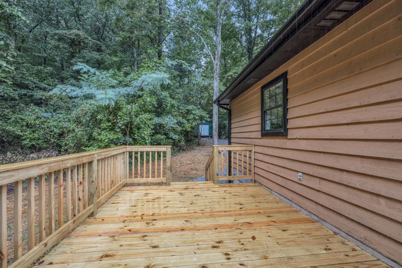 857 Williams Rd, Chickamauga, GA 30707