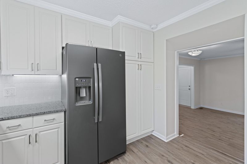 315 Callan Dr, Rossville, GA 30741