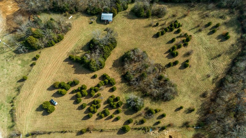 2675 Pullens Mill Rd, Culleoka, TN 38451