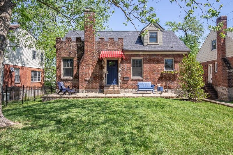 1906 Natchez Trce, Nashville, TN 37212