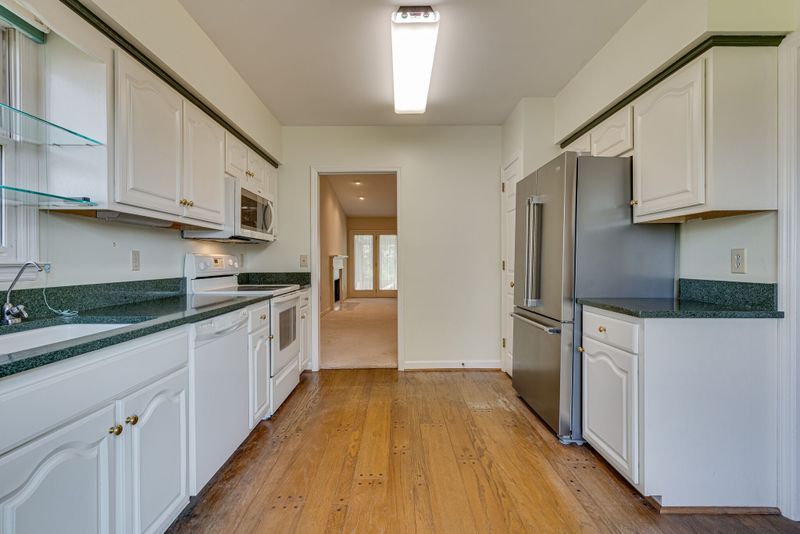 142 Morton Mill Cir, Nashville, TN 37221