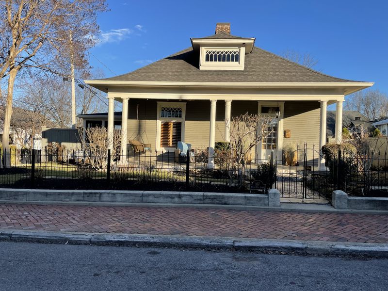 107 S 12th St, Nashville, TN 37206