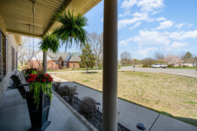 8993 Dandelion Dr, Murfreesboro, TN 37129