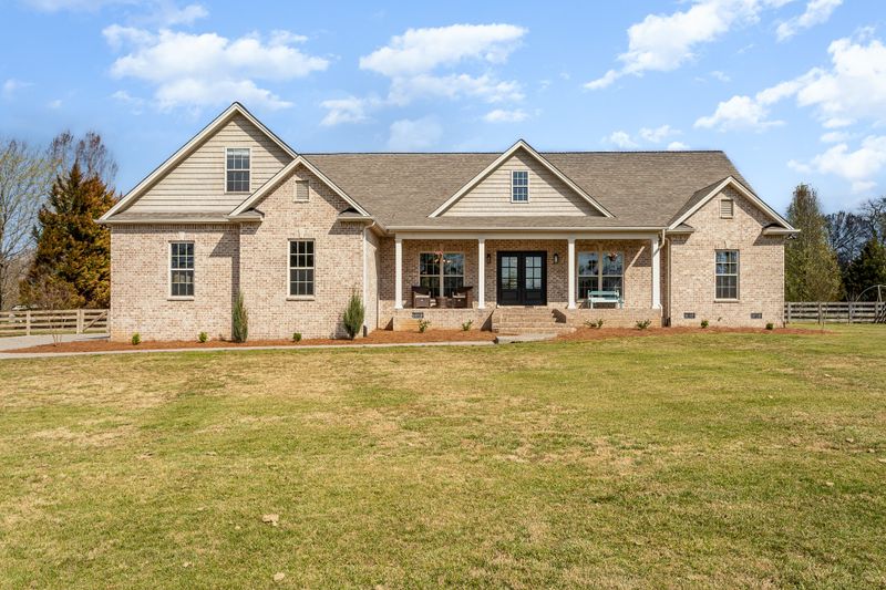 3970 Petty Ln, Columbia, TN 38401