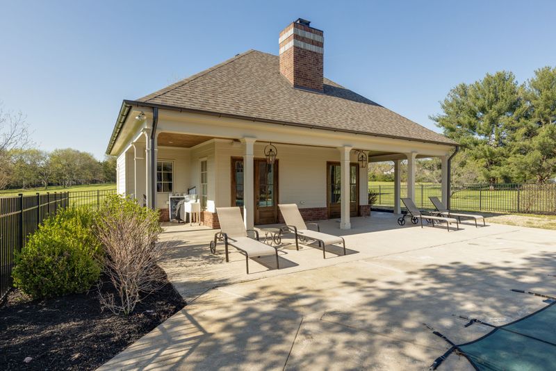 1114 Gray Fox Ln, Franklin, TN 37069