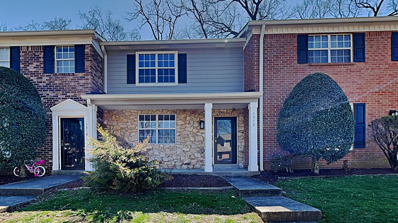 1312 Massman Dr, Nashville, TN 37217