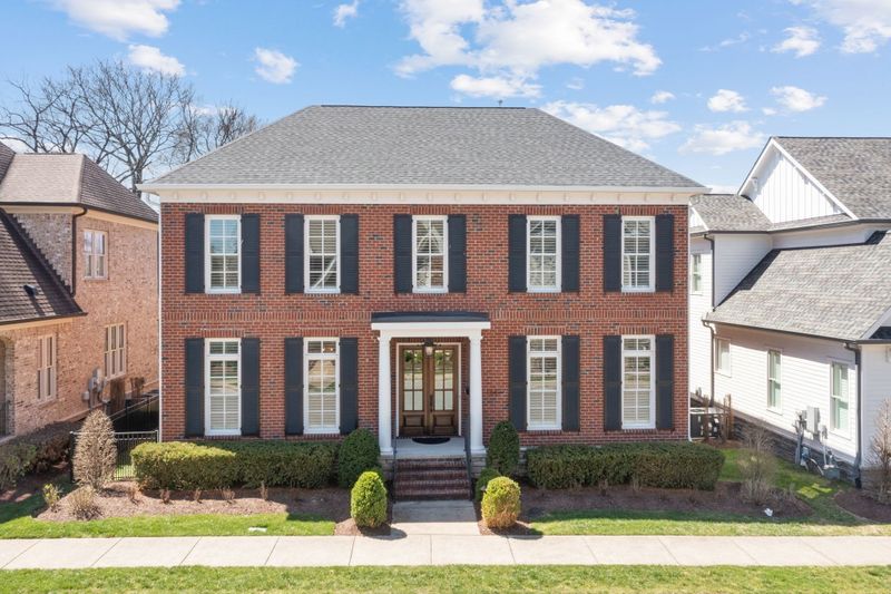 104 Ransom Ave, Nashville, TN 37205