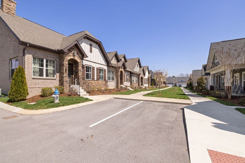 2004 Moultrie Cir, Franklin, TN 37064