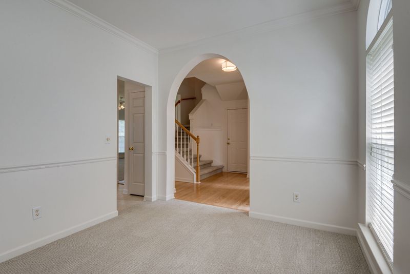 5613 Traceside Dr, Nashville, TN 37221