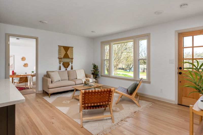 3803 Hilltop Ave, Nashville, TN 37216