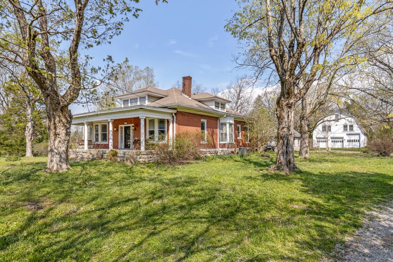 6201 Old Murfreesboro Rd E, Lebanon, TN 37090
