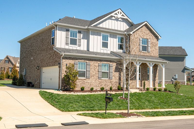 812 Ravensdowne Dr, Nolensville, TN 37135