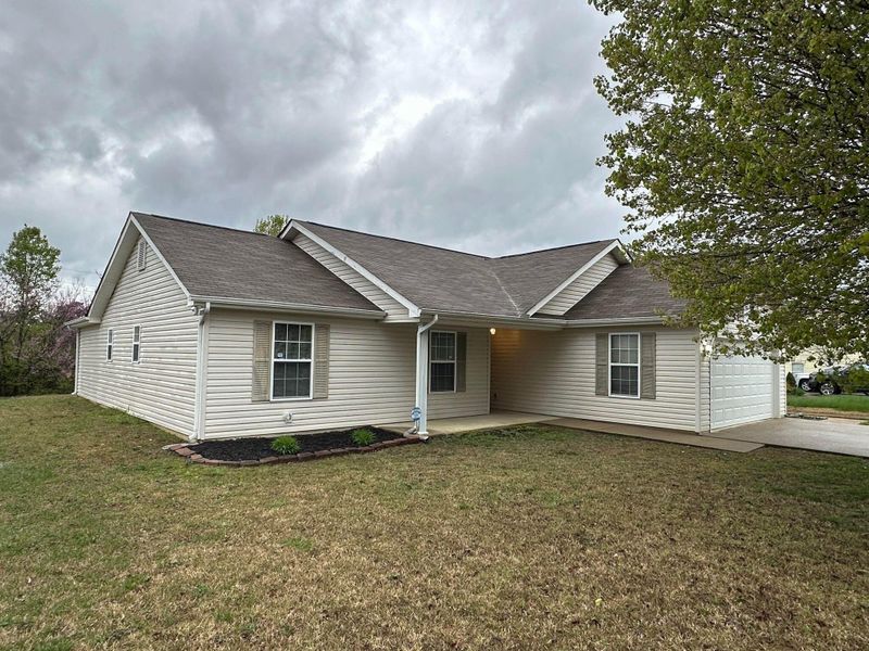 127 Colony Cir, Fort Oglethorpe, GA 30742