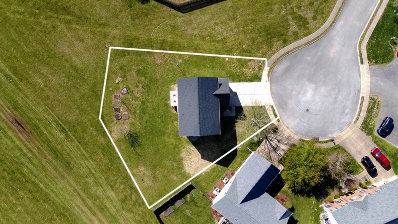1519 Chapman Ln, Spring Hill, TN 37174