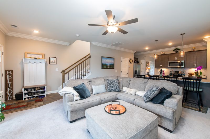 6078 Ivory Ln, Hendersonville, TN 37075