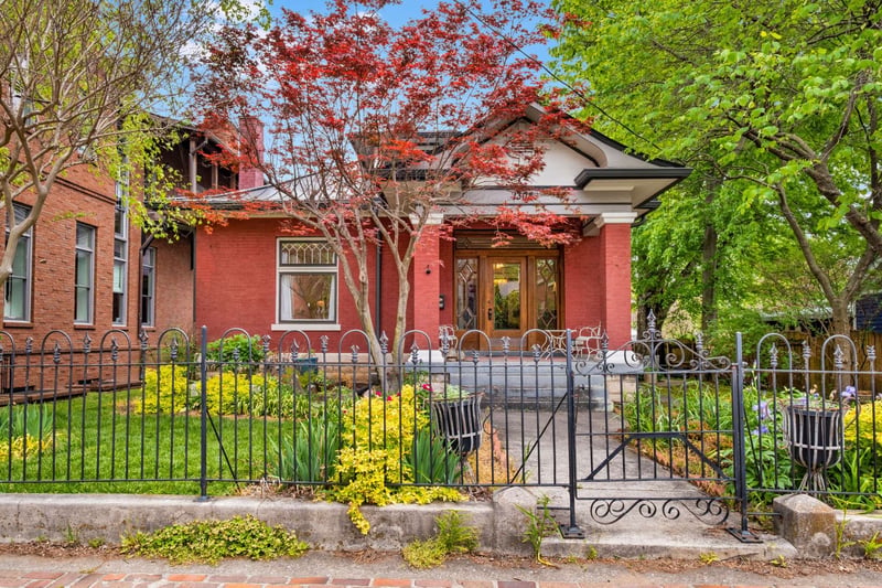 1308 6th Ave N, Nashville, TN 37208