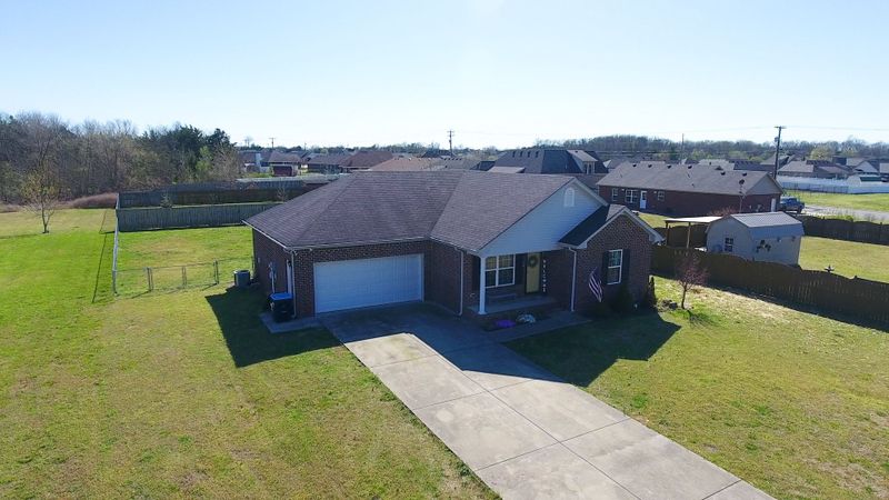 2710 Abston Ct, Christiana, TN 37037