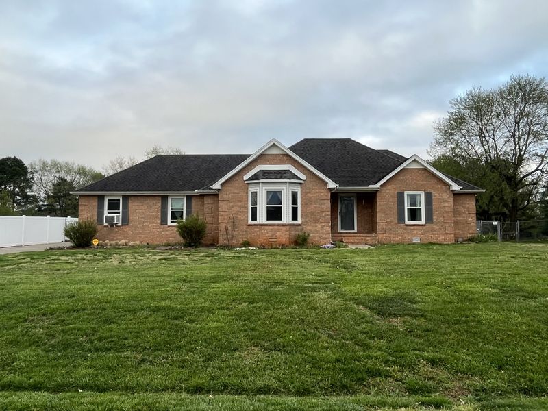 2315 Valley Grove Dr, Murfreesboro, TN 37128
