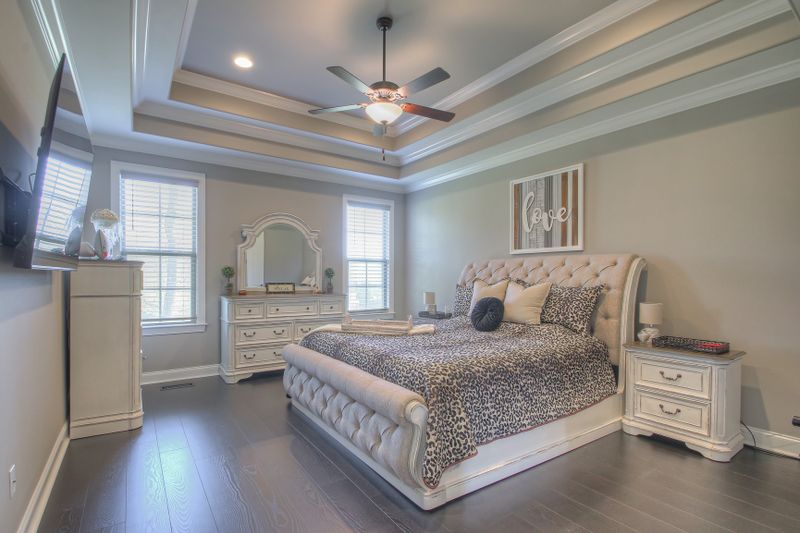 1118 Luxborough Dr, Hendersonville, TN 37075