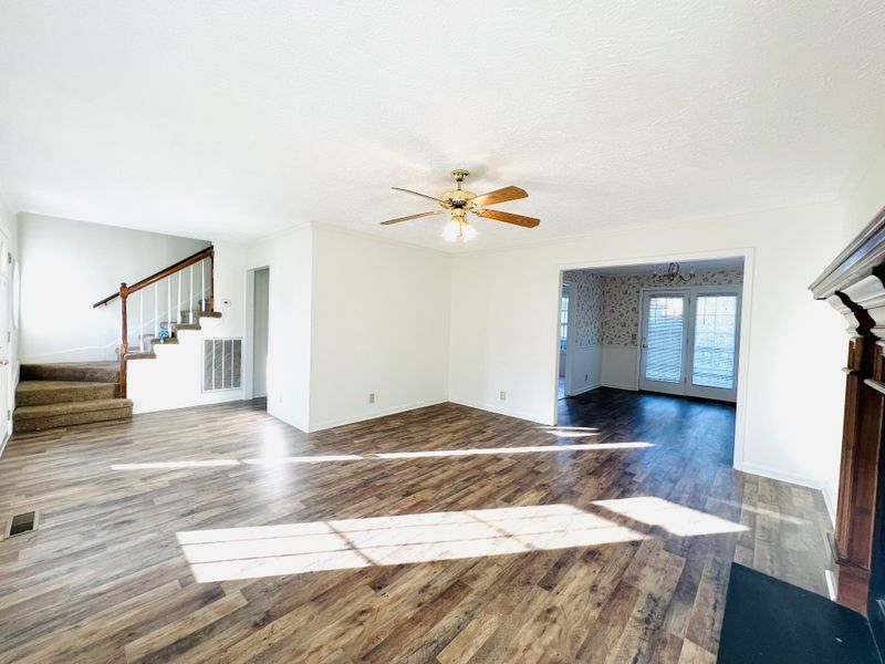 1712 Olive Cir, Nashville, TN 37217