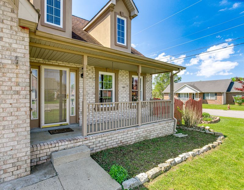 5336 Sunnyvale Dr, Antioch, TN 37013