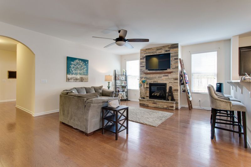 411 Pinweed Pl, Murfreesboro, TN 37128