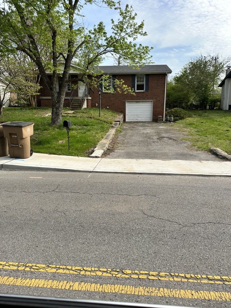 392 Annex Ave, Nashville, TN 37209