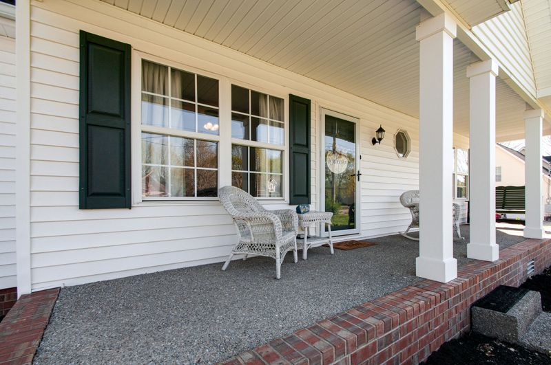 117 Honeysuckle Dr, White House, TN 37188