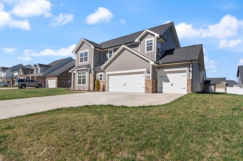 2406 Blue Heron Dr, Murfreesboro, TN 37128