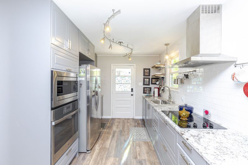103 Sherwood Ter, Franklin, TN 37064