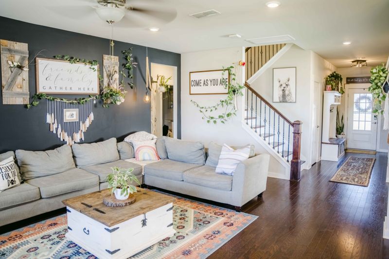 3051 Commonwealth Dr, Spring Hill, TN 37174