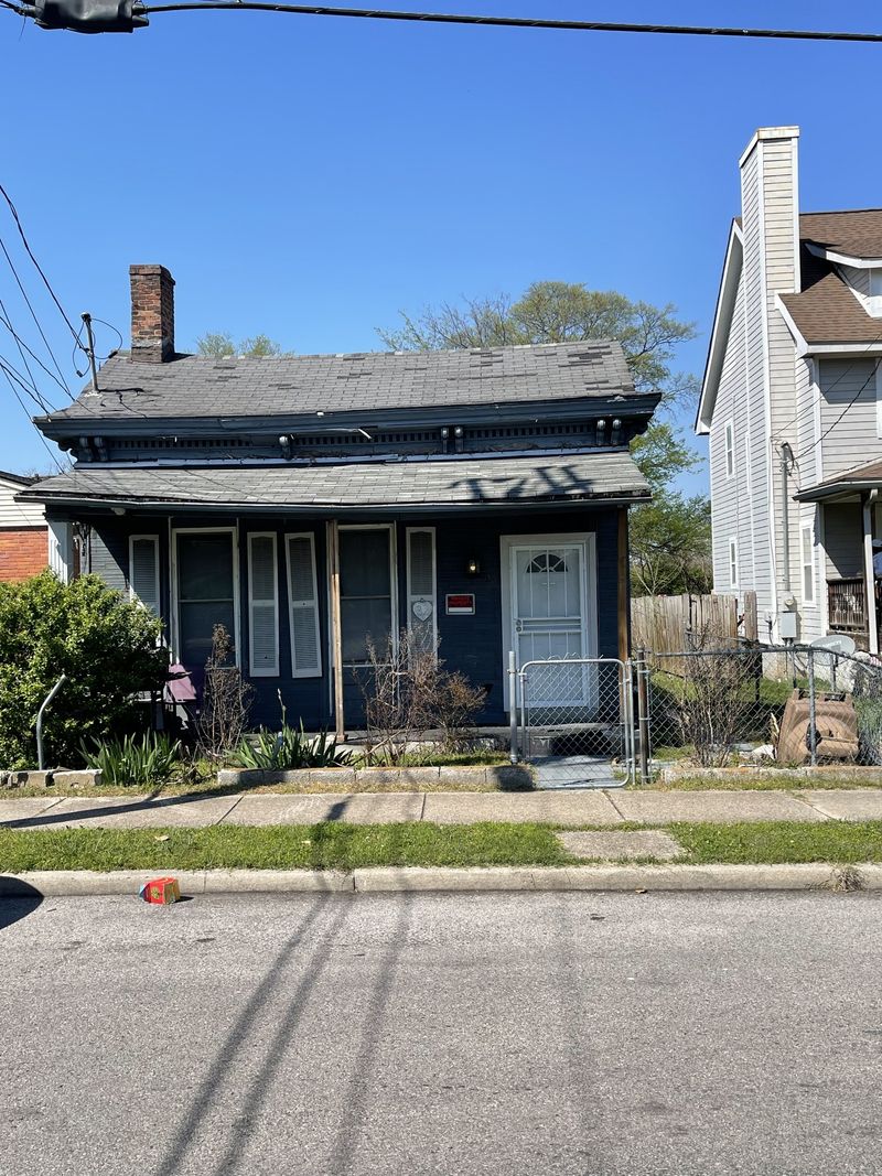 32 Green St, Nashville, TN 37210