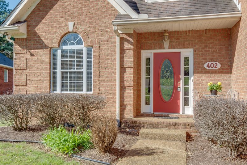402 Page Pl, Mount Juliet, TN 37122