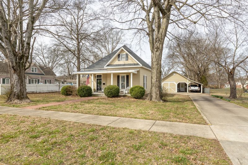 403 Walnut St, Mount Pleasant, TN 38474